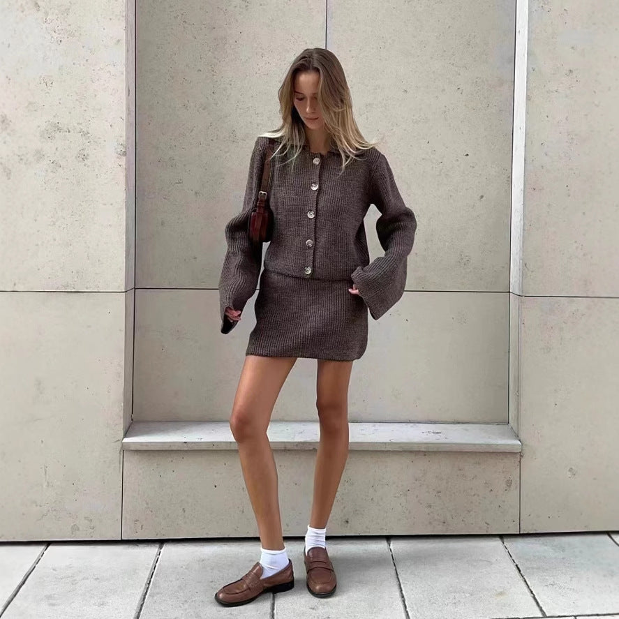 Unique Fashionable Lapel Flared Sleeve Woolen Sweaters