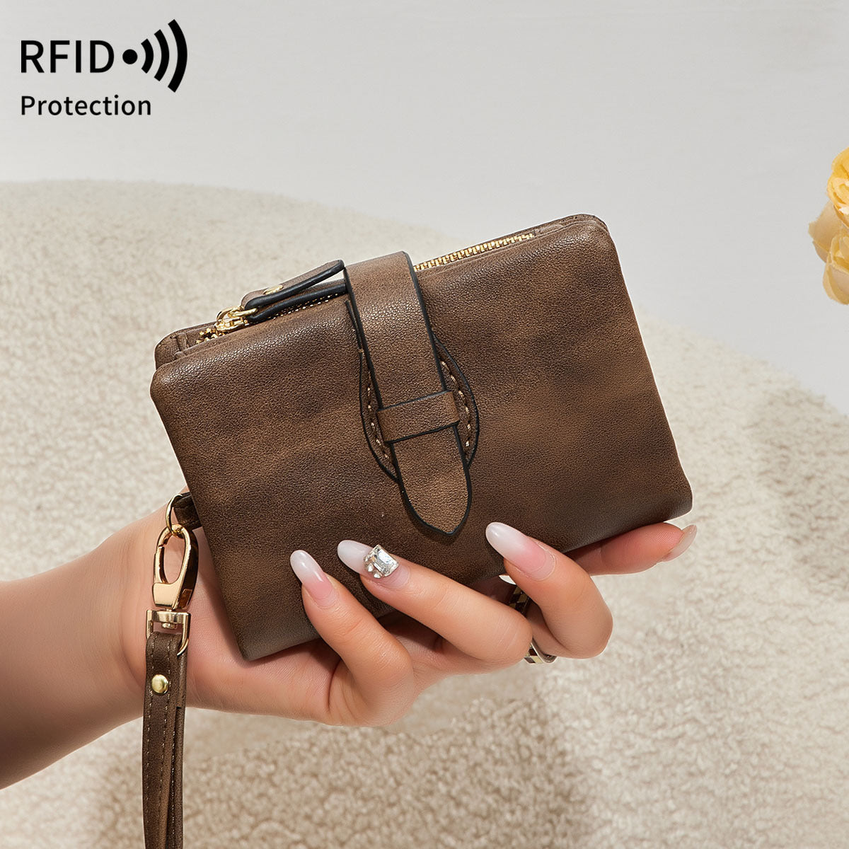 Women's Off Short Style Retro Fashion Zipper Ladies Wallet