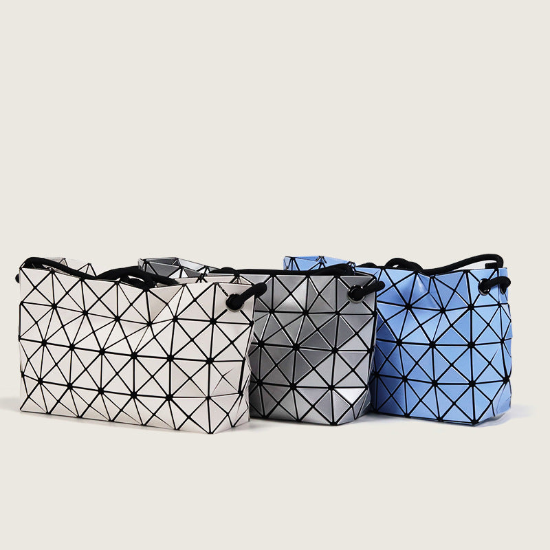 Women's Life Original Geometric Rhombus Drawstring High-grade Handbags