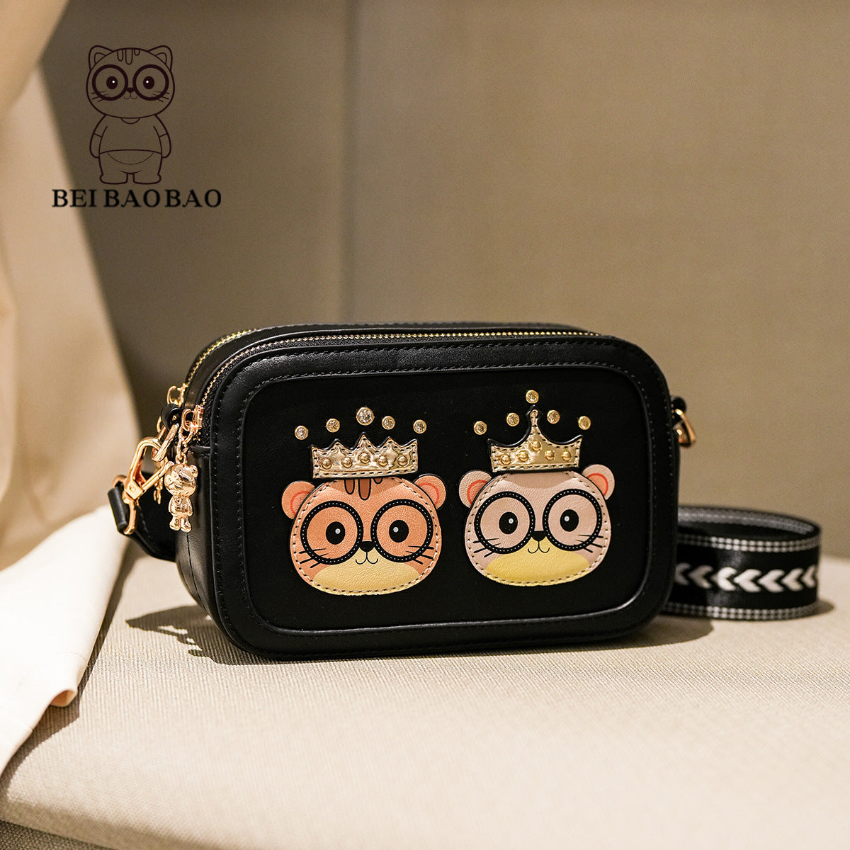 Popular Women's Source Printing Fashion Pouch Women's Messenger Bag