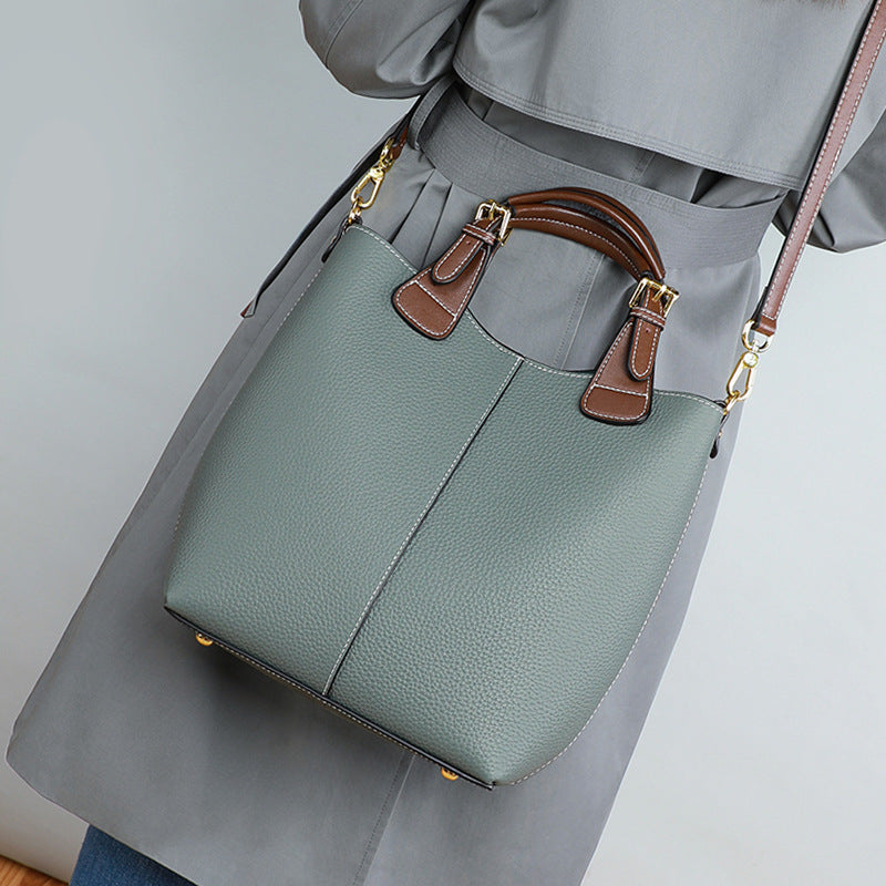 New Leather High-grade Large Capacity Portable Shoulder Bags