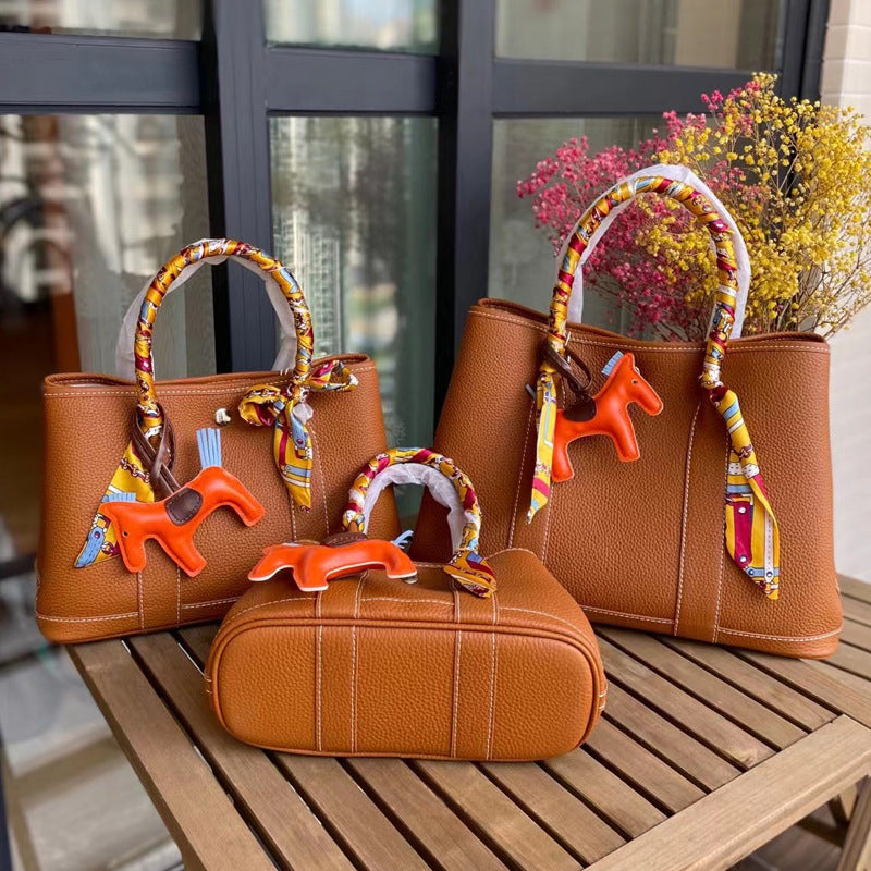 Genuine Leather Fashion Simple Large Capacity Portable Shoulder Bags