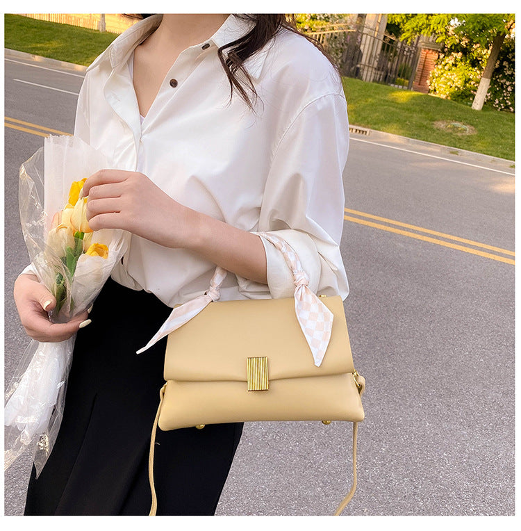 Fashion Women's Simple Elegant Commuter Niche Handbags