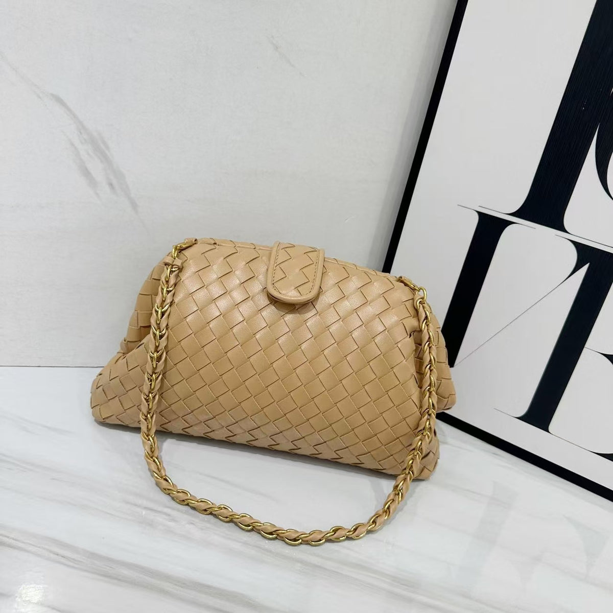 Woven Underarm Cloud Pleated Light Luxury Bags