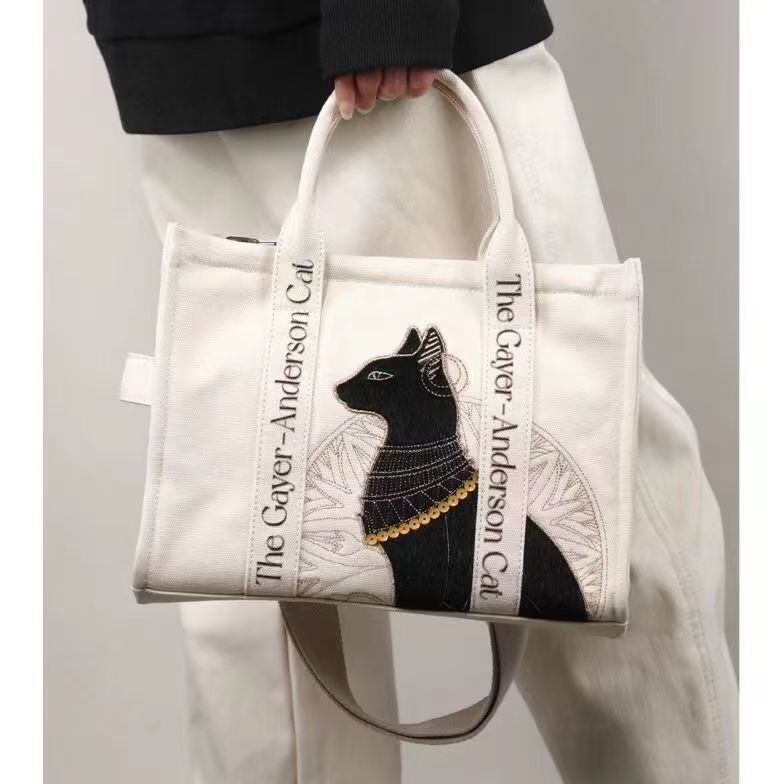 Museum Anderson Cat Embroidered Portable Cotton Tote Bags