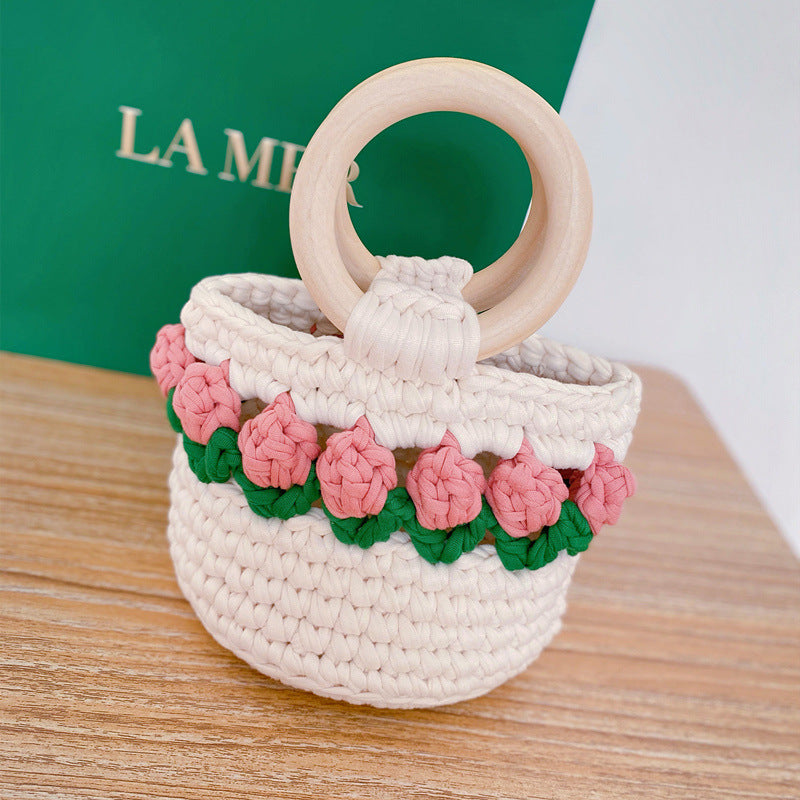 Tulip Hand-woven Homemade Material Finished Gift Handbags