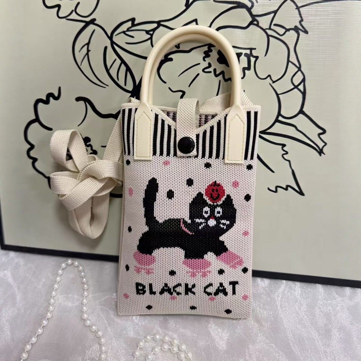 Mobile Versatile Personality Cartoon Cute Lady Hand Bags