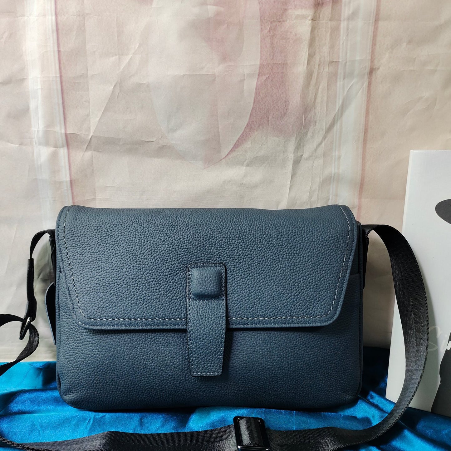 Men's First Layer Cowhide Retro Daily Matching Genuine Men's Shoulder Bags