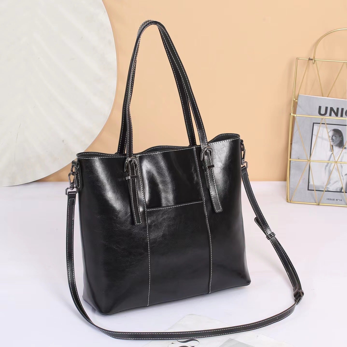 Women's Big Genuine Leather Fashionable Large Capacity Shoulder Bags