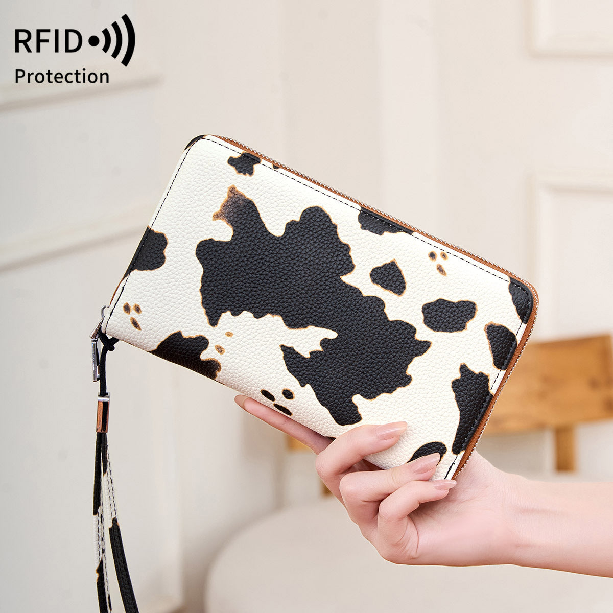 Women's Capacity Long Multi Slots Vintage Leopard Print Fashion Ladies Wallet