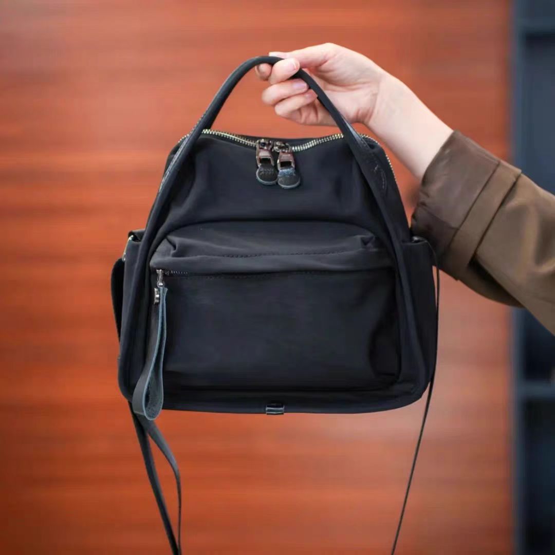 Women's Lightweight Fashionable Oxford Cloth Commuter Crossbody Bags