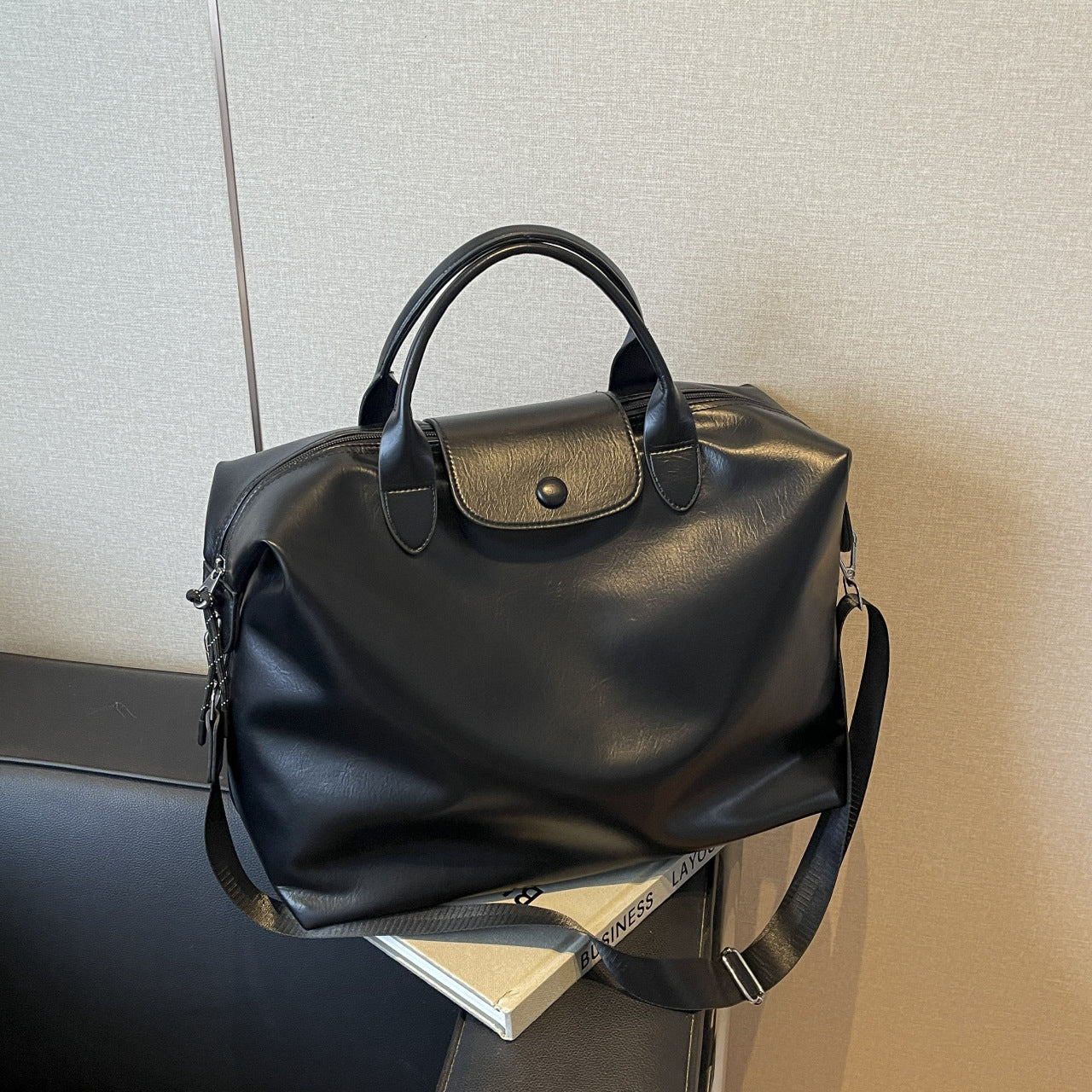 Versatile Large Capacity Portable Fashion Glossy Tote Bags