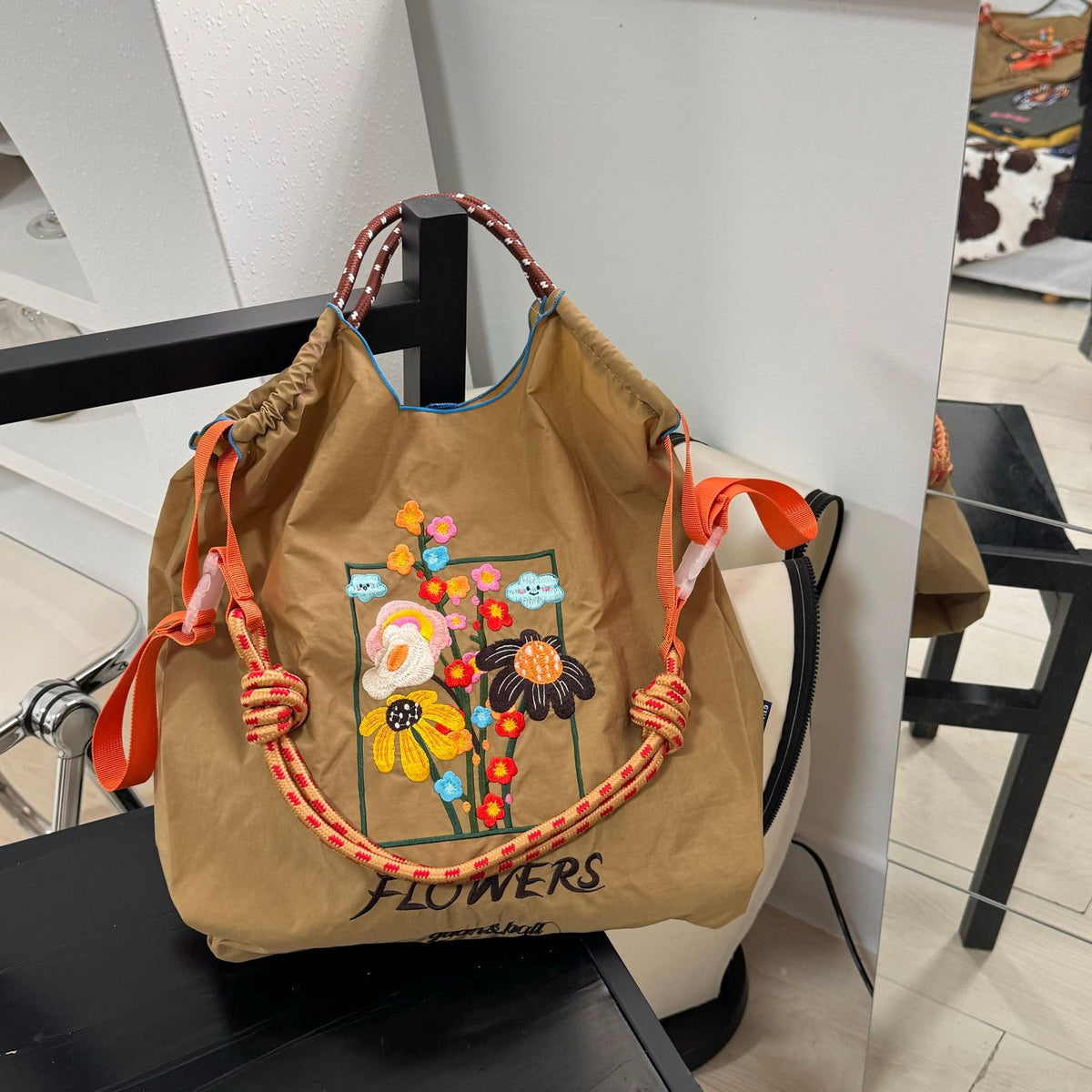 Women's Nylon Embroidered Fashion Niche Large Capacity One Women's Shoulder Bag
