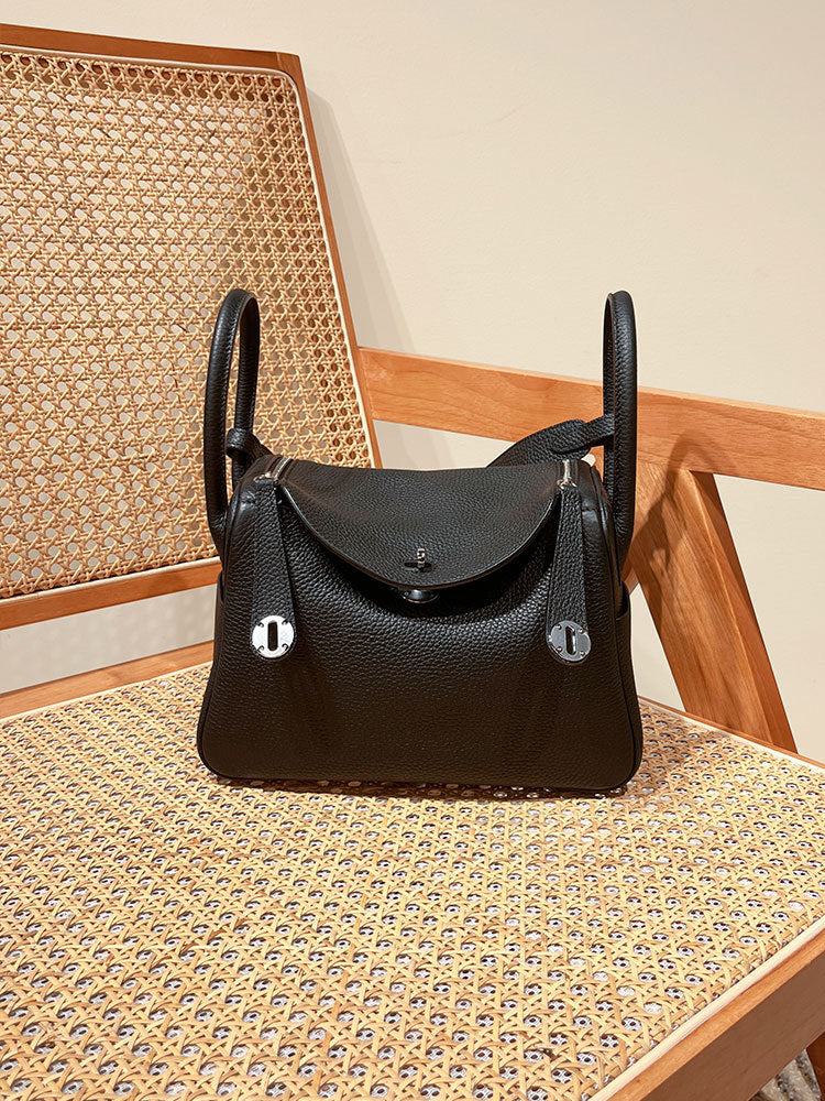 Large Capacity Underarm Lindy Doctor Leather Crossbody Bags