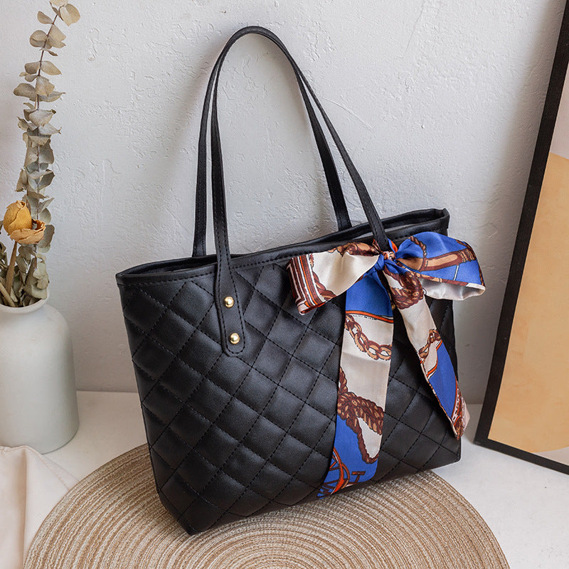 Charming Beautiful Attractive Women's Fashion Embroidered Women's Handbag
