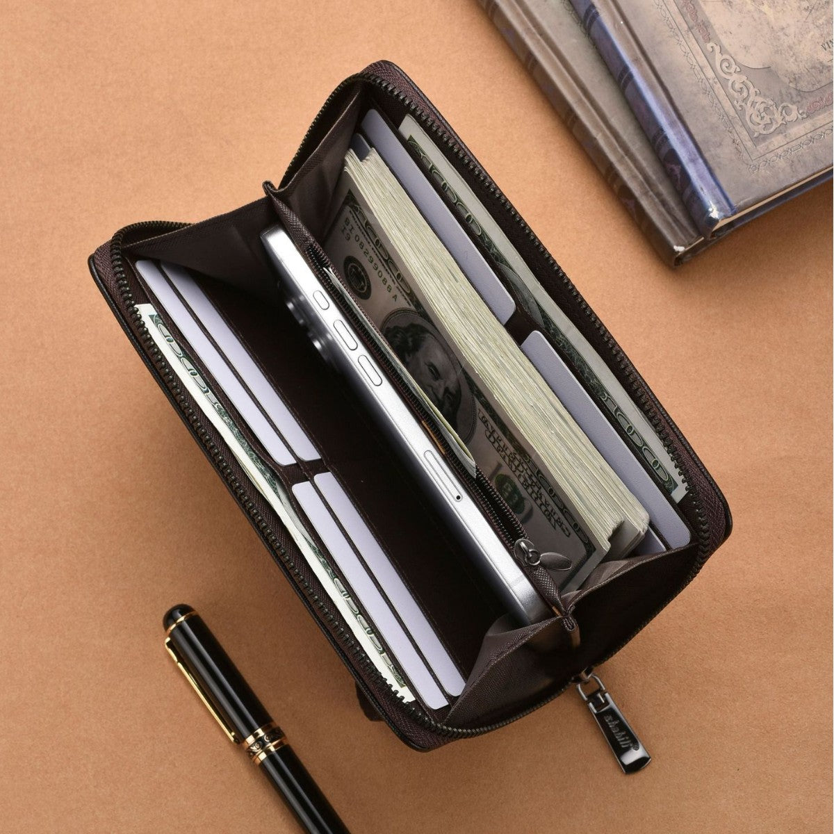 Men's Multiple Slots Retro Large Capacity Mobile Men's Wallet