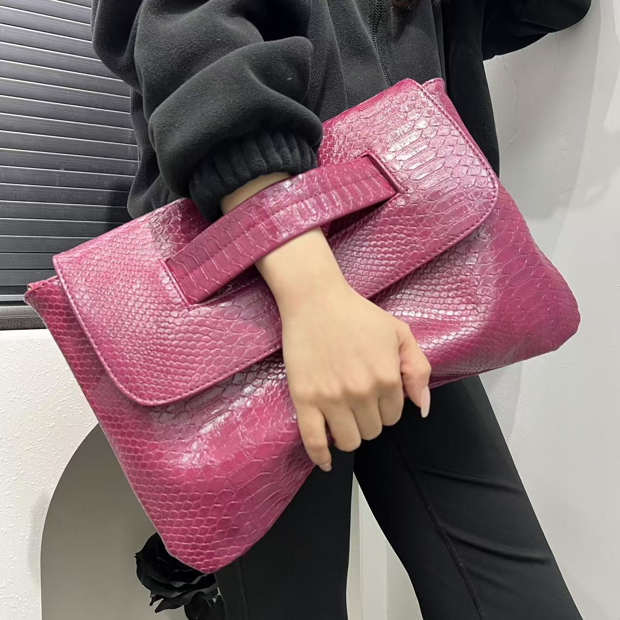 Pattern Strap Clutch Large Capacity File Handbags