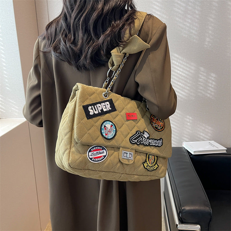 Women's Classic Style Large Capacity Fashion Badge Rhombus Crossbody Bags