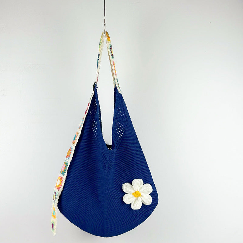 Women's Woven Knitted Hollow Flower Beach Bohemian Women's Shoulder Bag