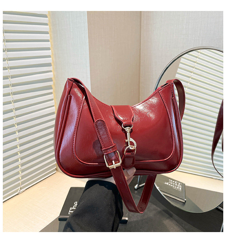 Women's Underarm French Design Glossy Summer Fashion Fashionable Stylish Texture Western Women's Shoulder Bag