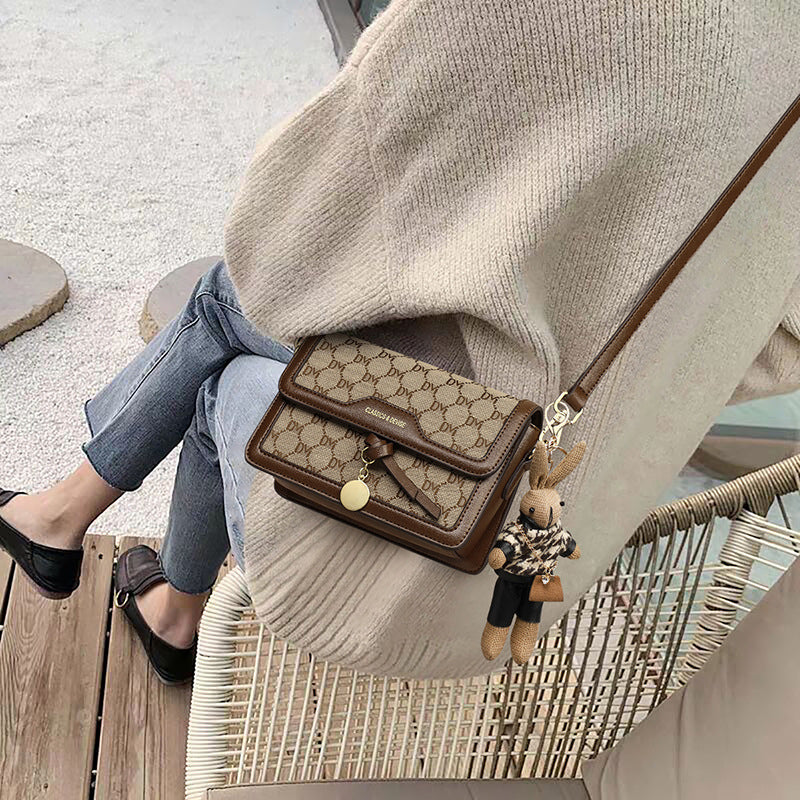 Durable Women's Fashion Trendy Advanced Texture Women's Messenger Bag