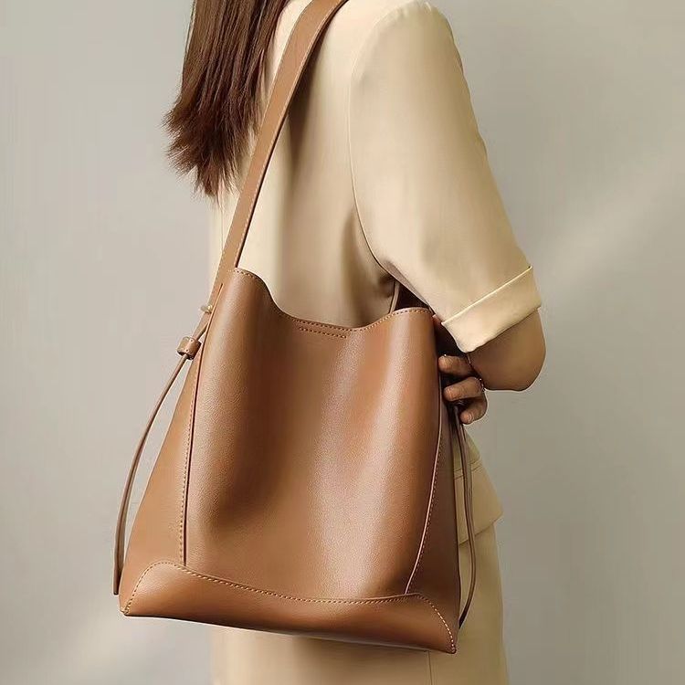 Women's Big Niche Artificial Leather Large Capacity Shoulder Bags