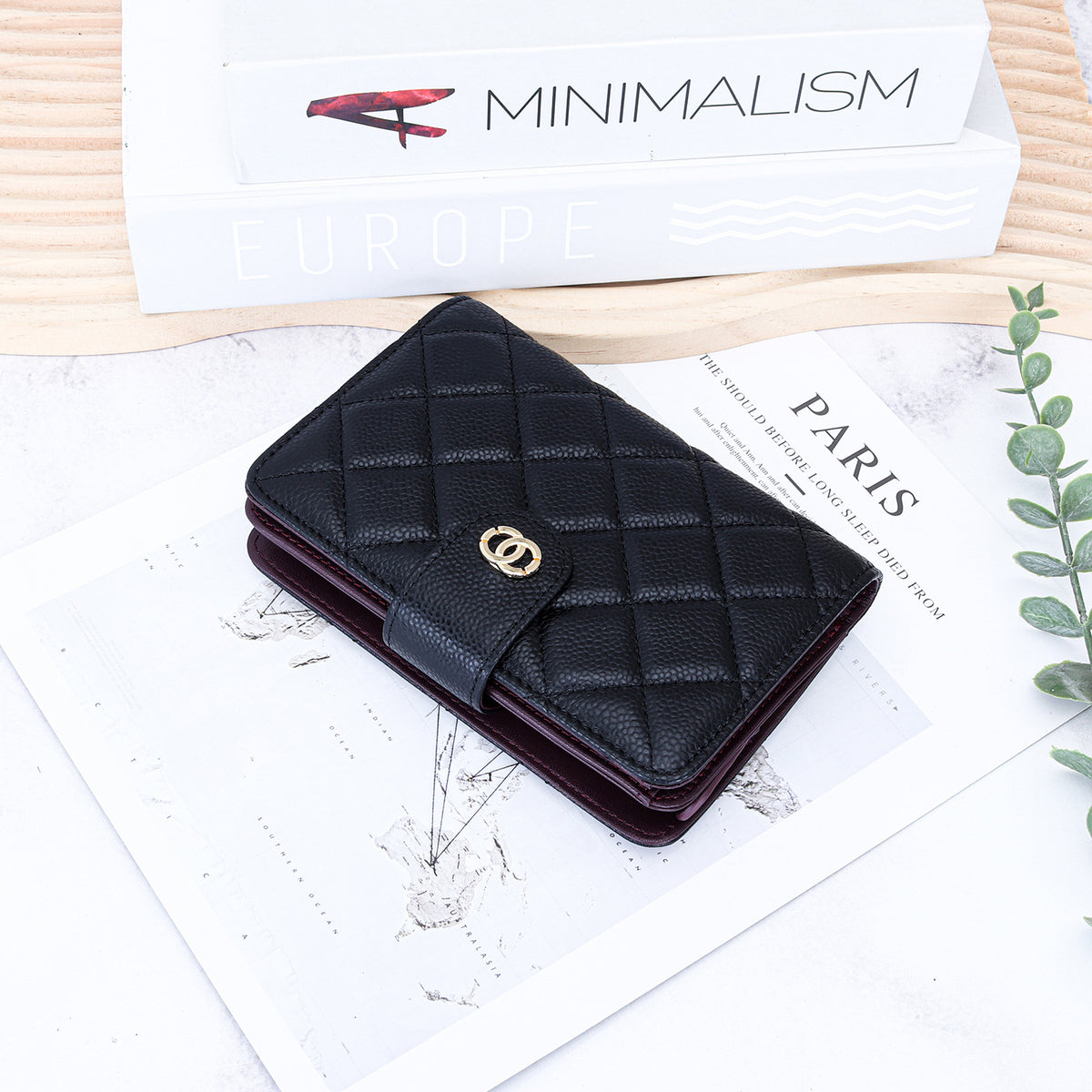 Women's Short Folding First Layer Cowhide Caviar Classic Style Multiple Ladies Wallet
