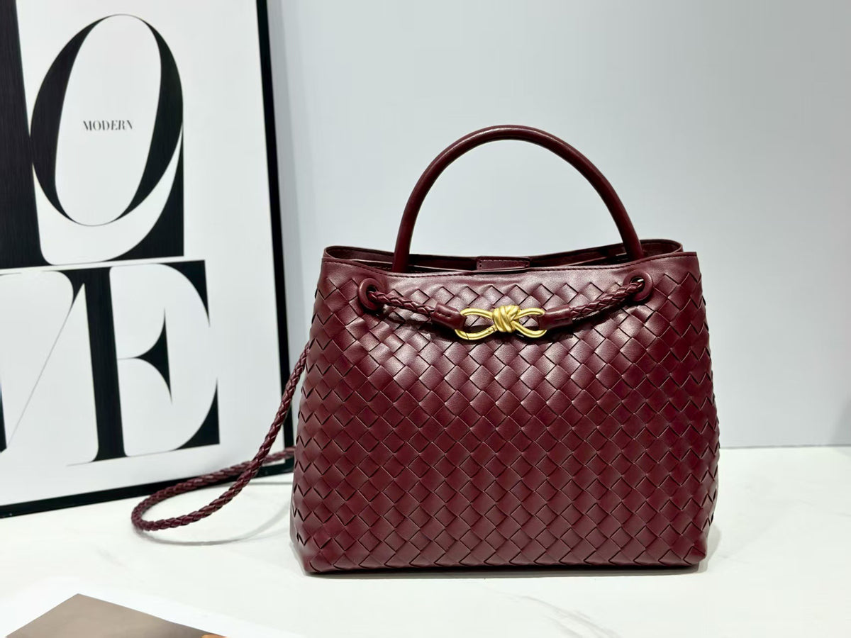 Women's Large Capacity Outing Simple Handmade Woven Women's Shoulder Bag