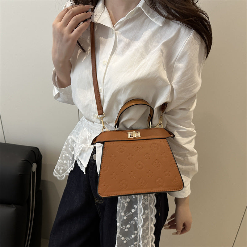 Women's Stylish Good Texture Solid Color Embossed Compartment Large Capacity Leisure Bags