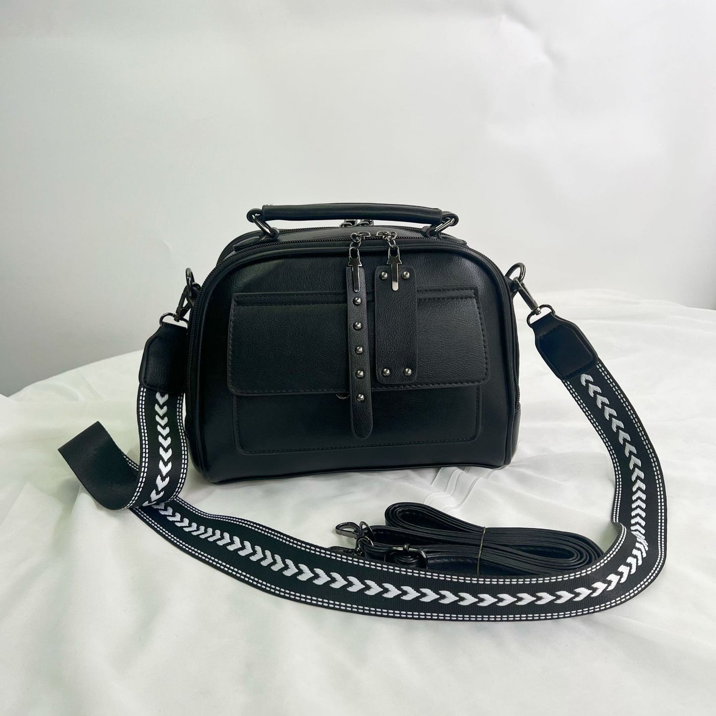 French Minority Texture Saddle High-grade Large Shoulder Bags