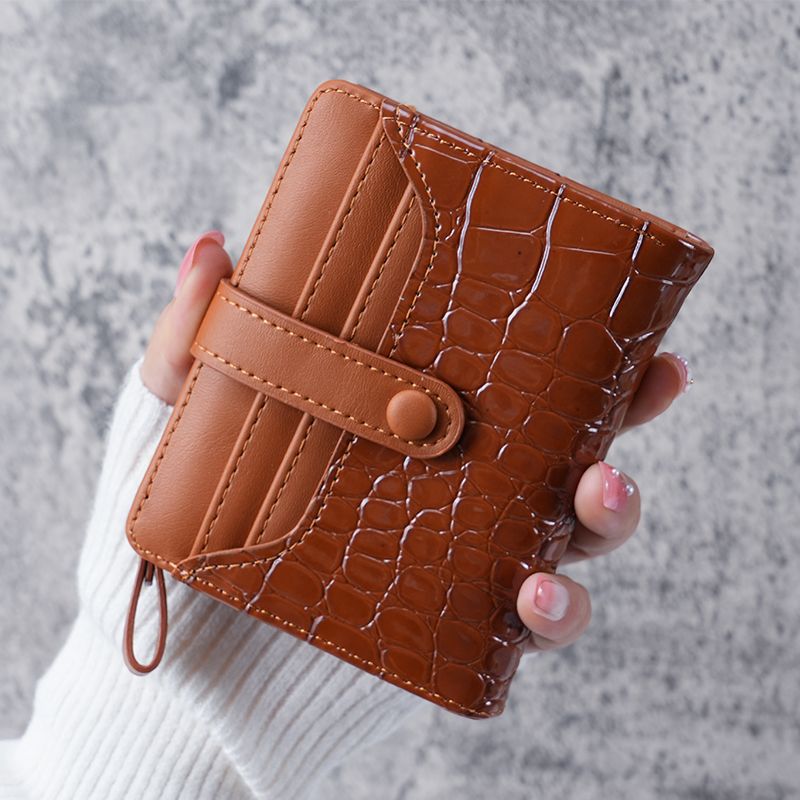 Women's Stone Crocodile Short Korean Style Zipper Ladies Wallet