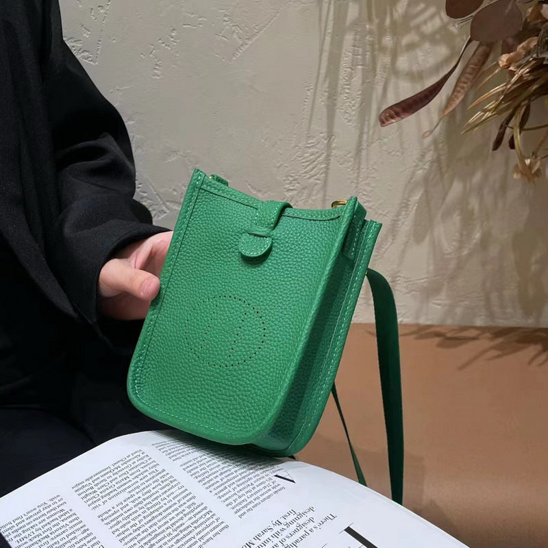 Layer Cowhide Lychee Pattern Unisex Leather Phone Bags