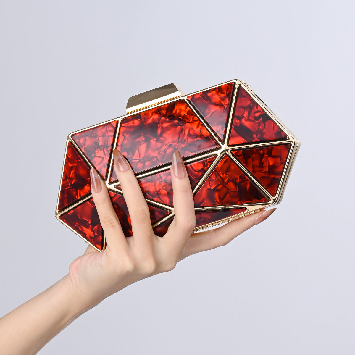 Women's Acrylic Metal Rhombus Elegant Chain Hand Evening Bags