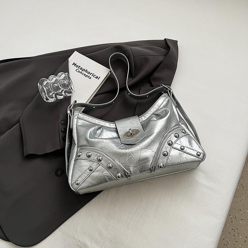 Retro Personality Motorcycle Fashion Large Capacity Rivet Western Armpit Bags