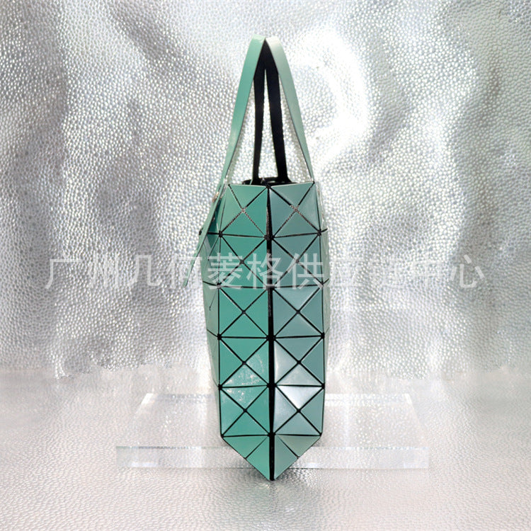 Fritillary Geometric Diamond Pattern Plaid Commuter Shoulder Bags