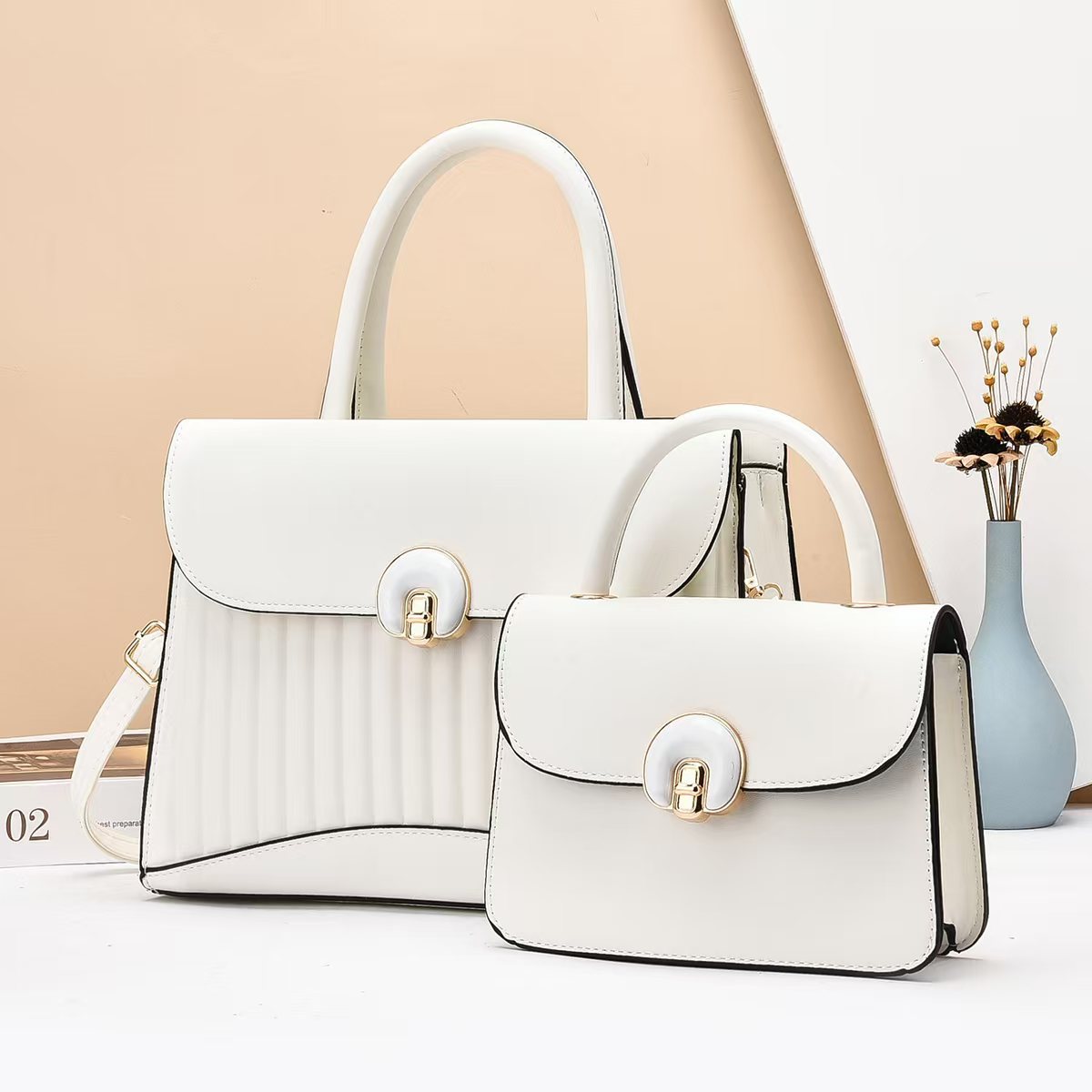 Women's Fashionable Elegant Big Korean Style Mother Handbags