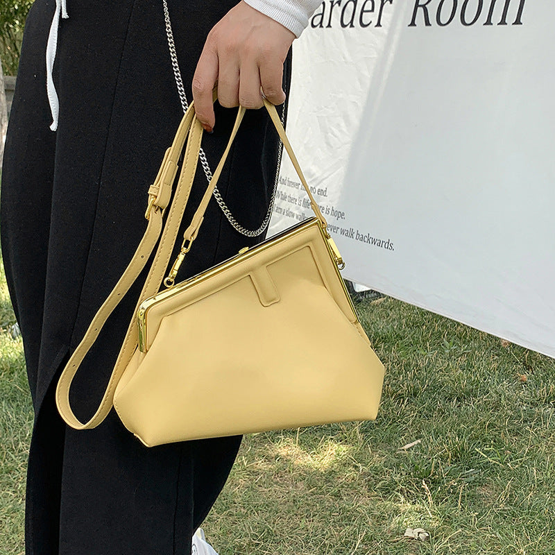 Women's Glamorous Fashion Retro Textured Triangle Bags