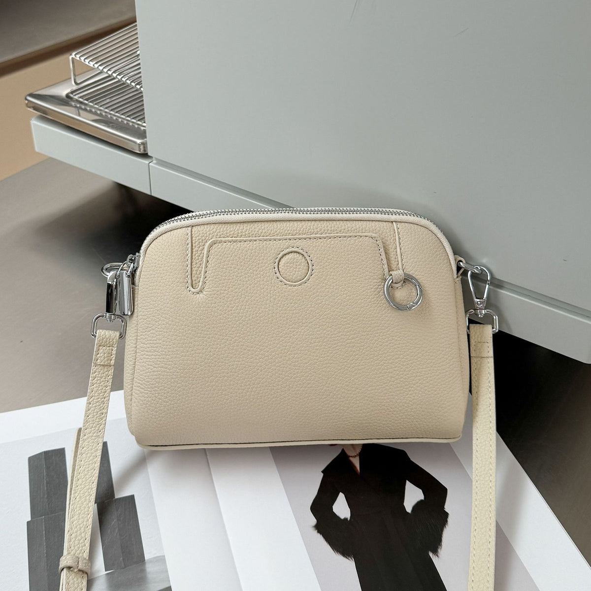 First Layer Cowhide Simplicity Commuter Underarm Practical Women's Messenger Bag