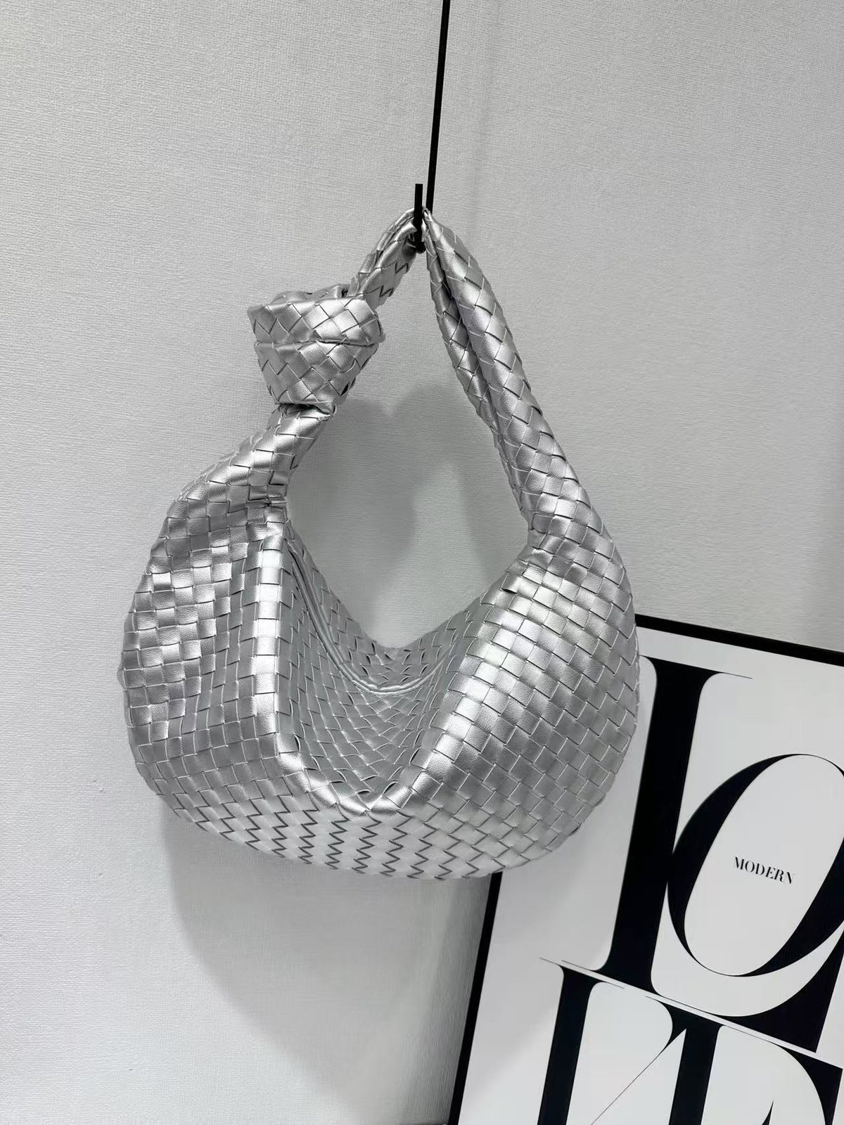 Croissant Simple Versatile Knotted Underarm Solid Color Bags