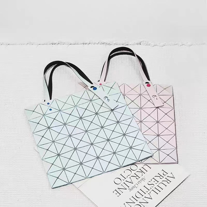 Women's Fashion Simple Rhombus Geometric Trend Stitching Shoulder Bags