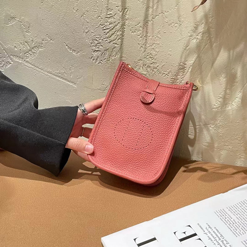 Layer Cowhide Lychee Pattern Unisex Leather Phone Bags