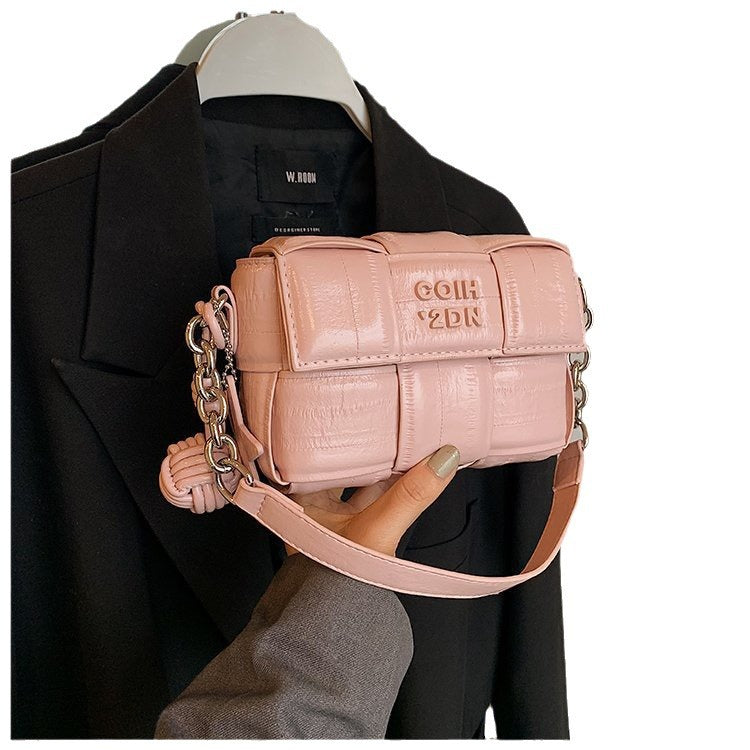 Women's Fresh Elegant Fashion Woven Western Style Solid Bags