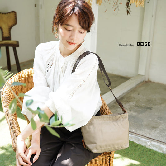 Women's & Men's & Lightweight Waterproof Commute Leisure Couple Shoulder Bags