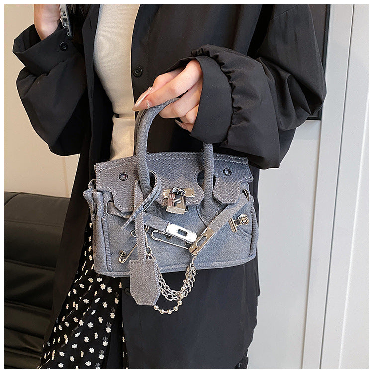 Retro Distressed Spoof Pin Rag Beggar Bags