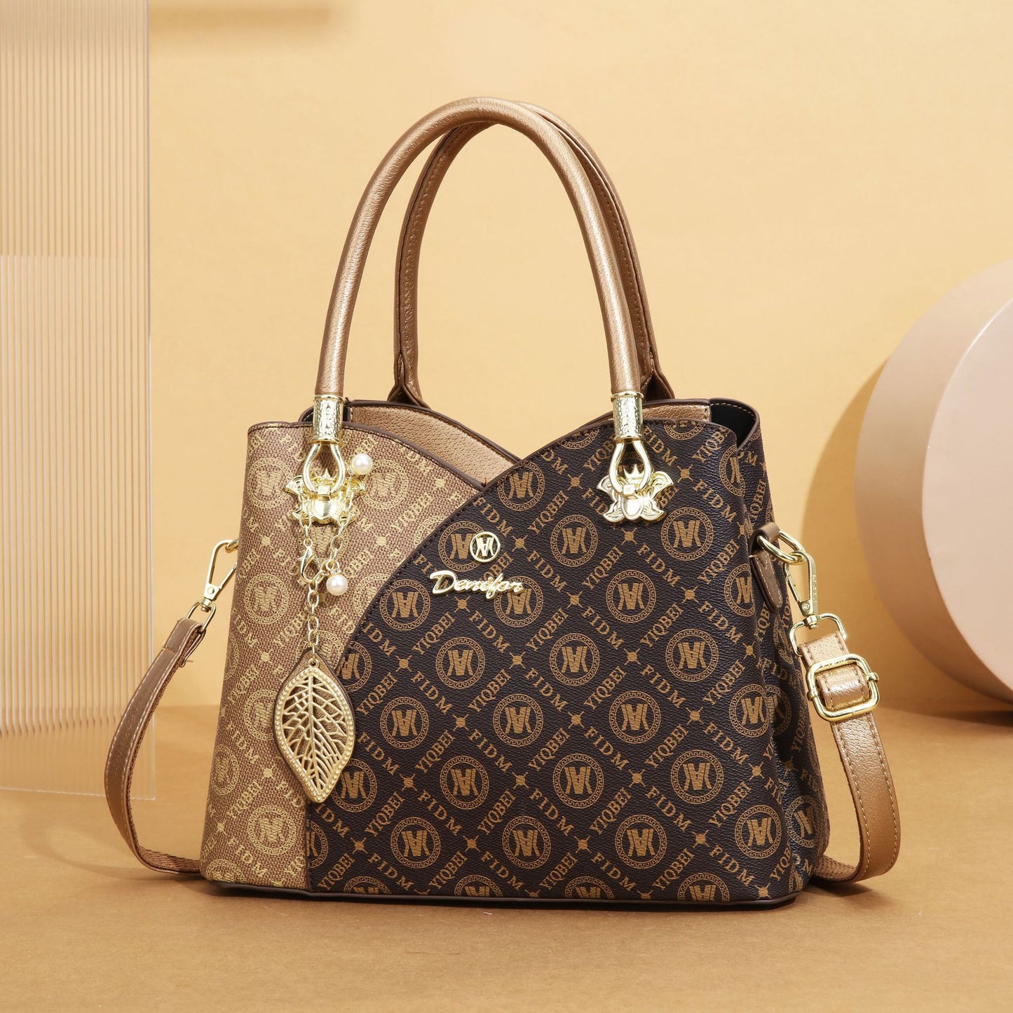 Women's High-grade Retro Large Capacity Printed Fashion Shoulder Bags