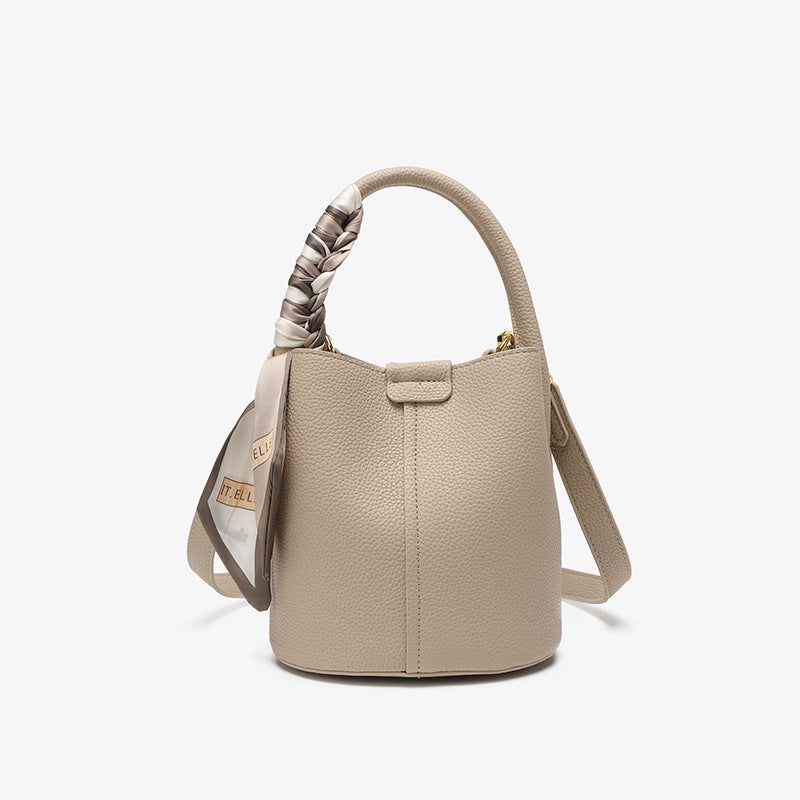 Women's Large Capacity Genuine Leather Commute Senior Bucket Bags