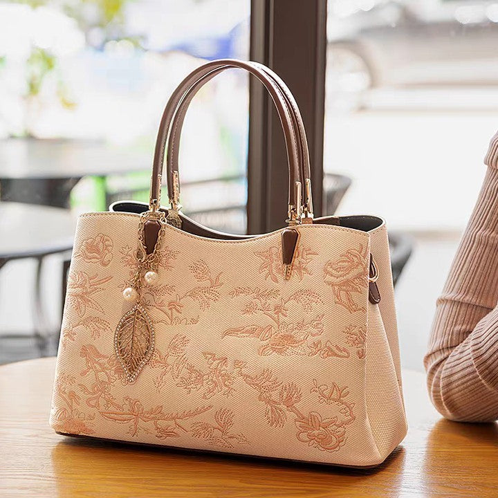 Fashion Embroidered Mother Chinese Style To Give Mom Practical Gift Bags