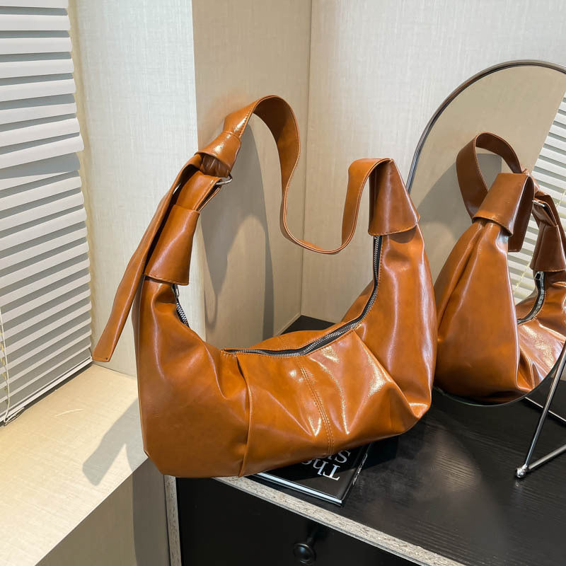 Korean Style Large Capacity Retro Soft Surface Pleated Idle Solid Bags