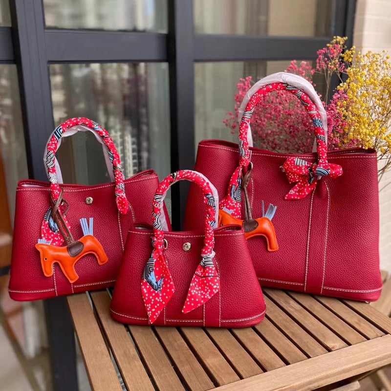 Genuine Leather Fashion Simple Large Capacity Portable Shoulder Bags