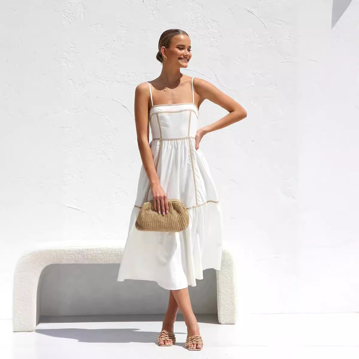 Fresh Sweet Line Mid-length Small Sling Dresses